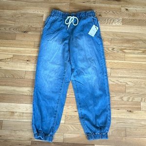 Forever 21 - blue jeans